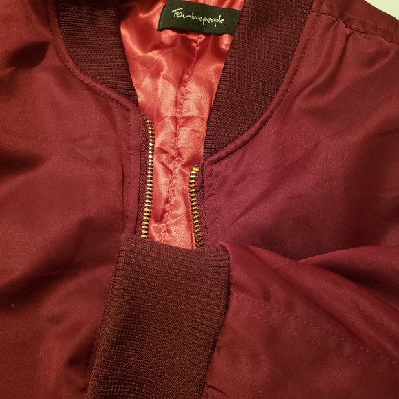 *sold* NWOT Burgundy Medium Bomber Jacket - Picture 2 of 3